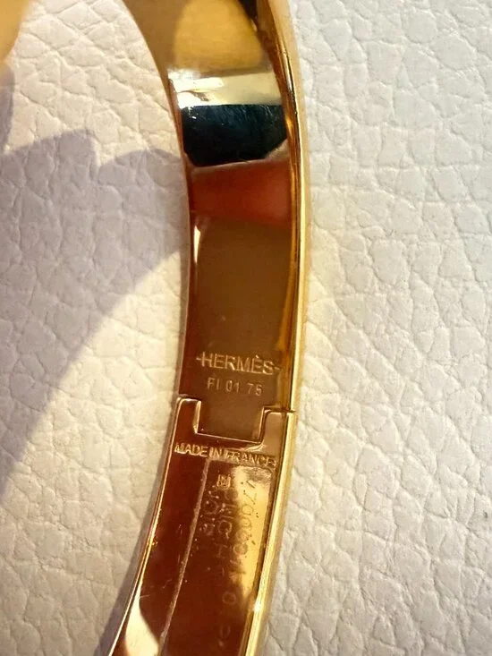 AUTHENTIC HERMES CLIC H BRACELET GOLD PLATED BLACK ENAMEL NARROW BANGLE PM - Picture 5 of 9